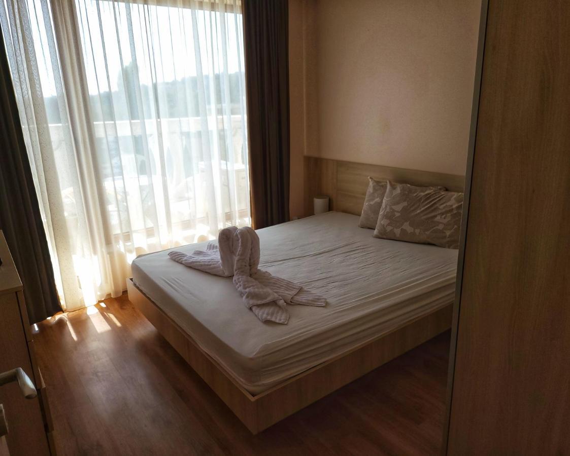 Elegantz Apartments Lamer 바르나 외부 사진
