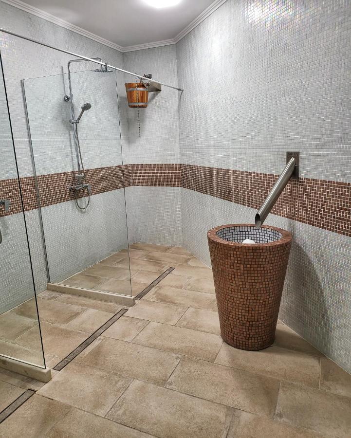 Elegantz Apartments Lamer 바르나 외부 사진